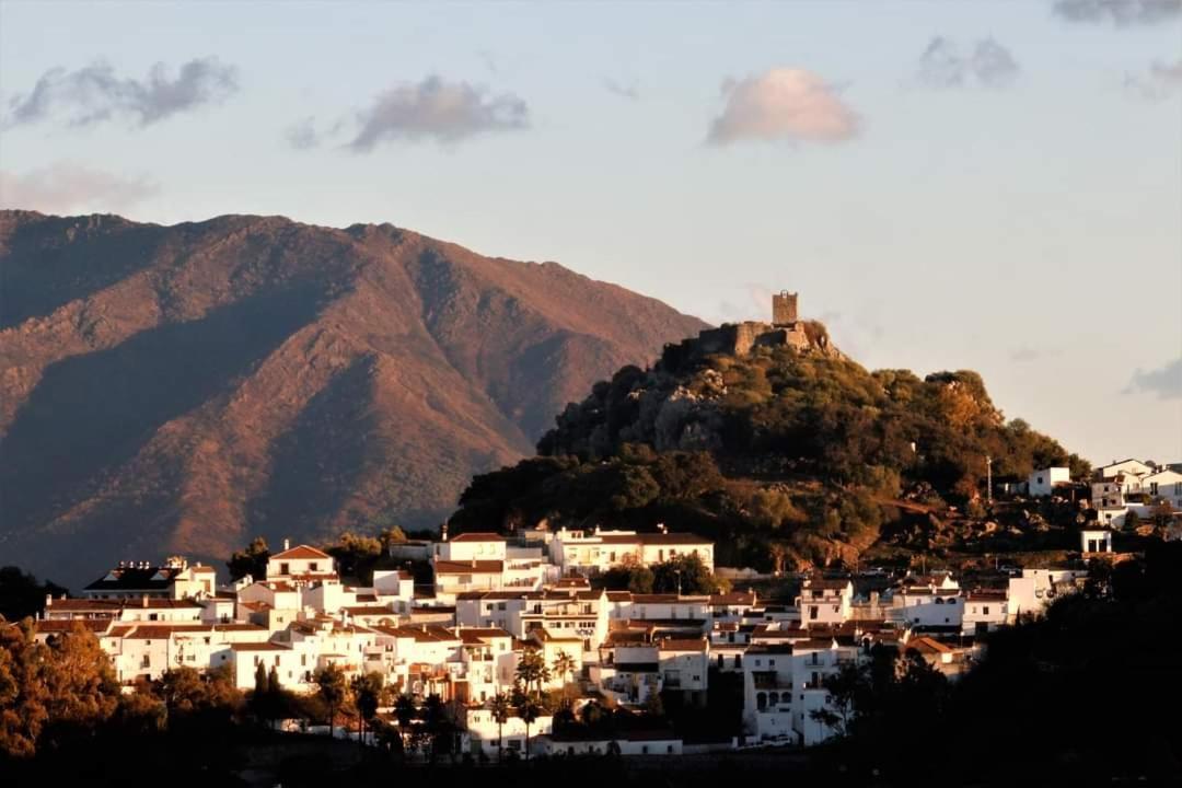 شقة Casa Rural Sierras De Gaucín المظهر الخارجي الصورة